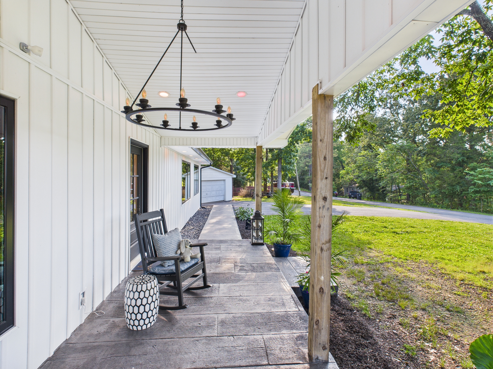 farmhouse 13