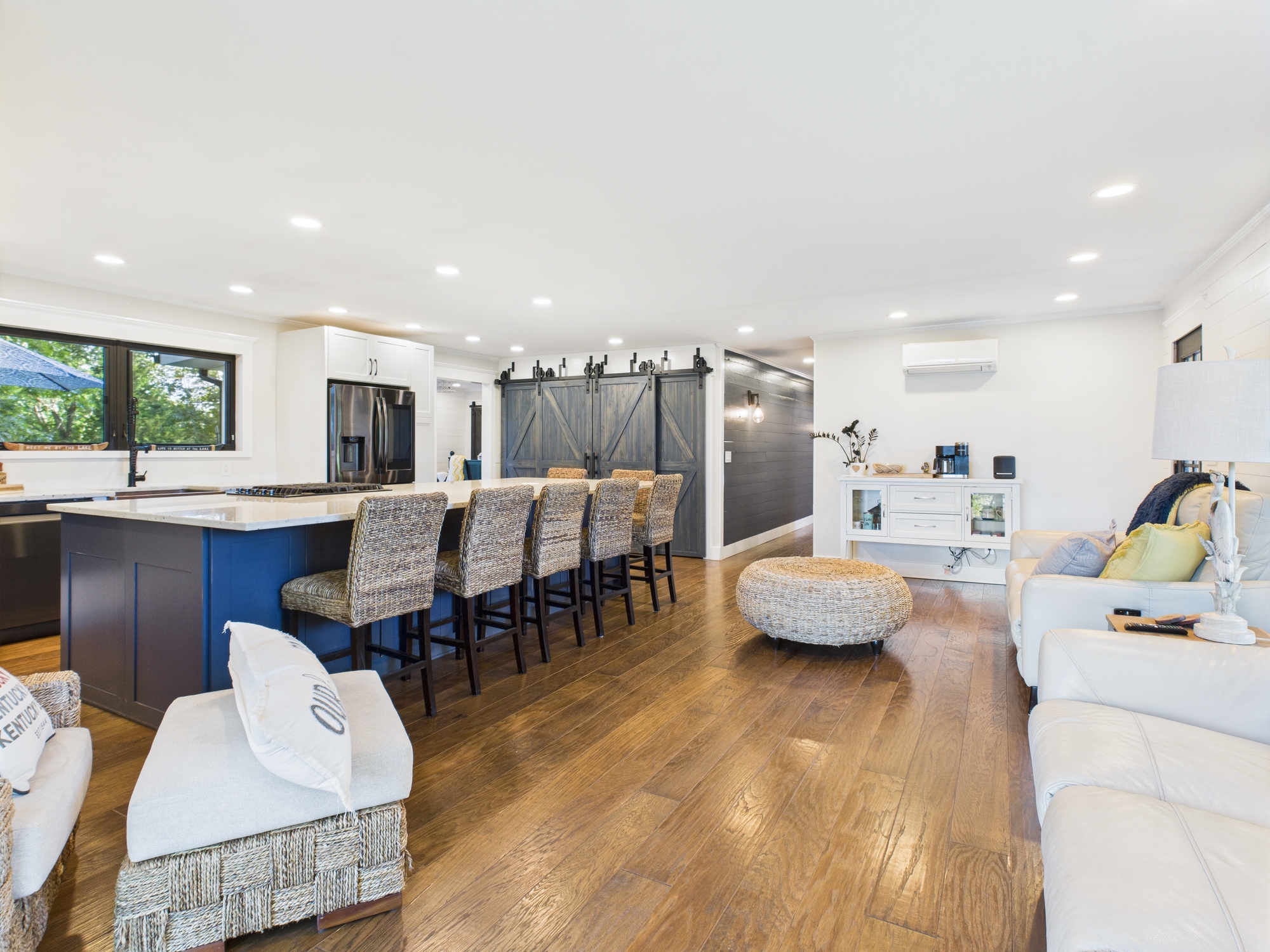 farmhouse 37