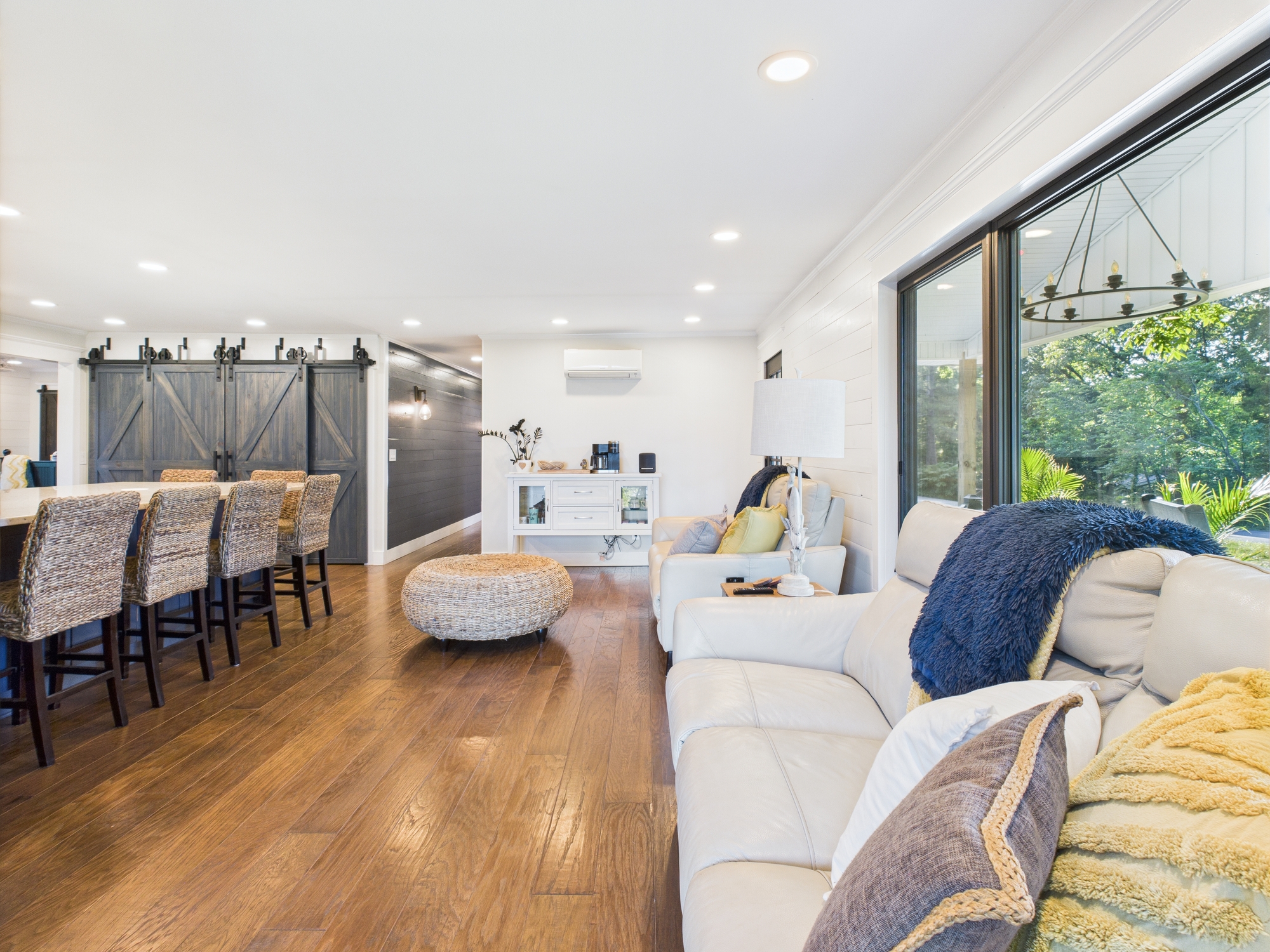 farmhouse 38
