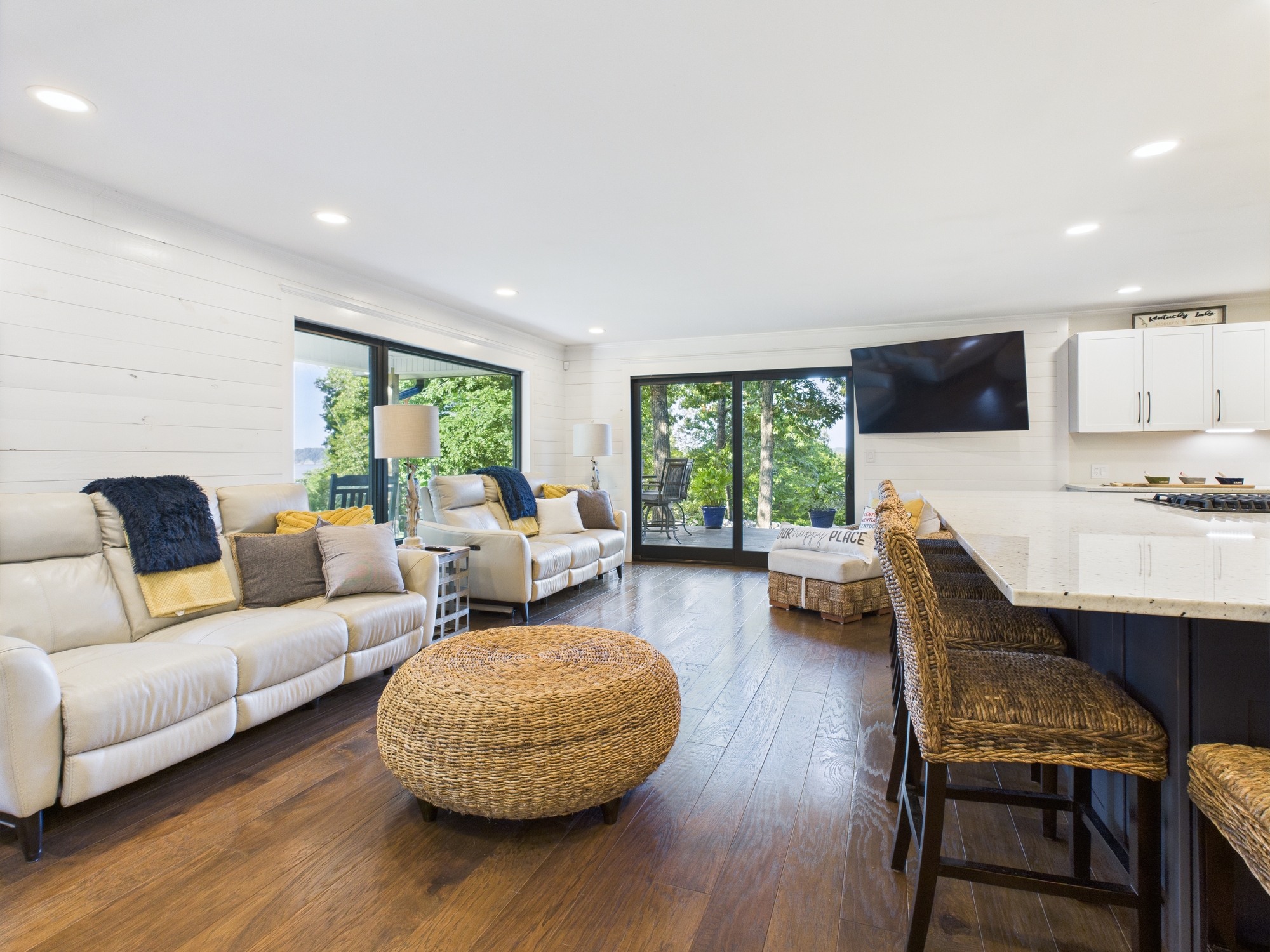 farmhouse 43
